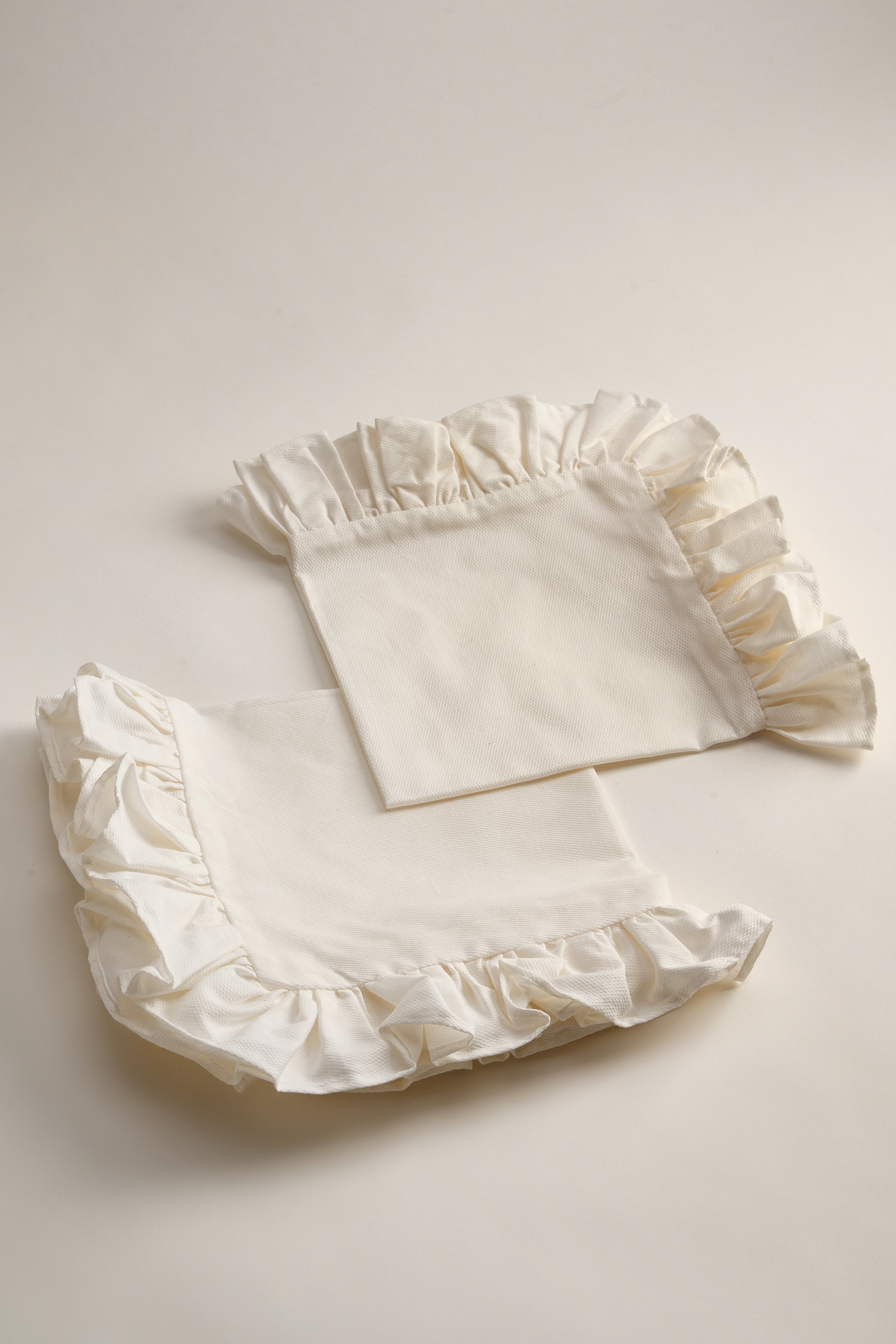 Milk Frill Napkins
