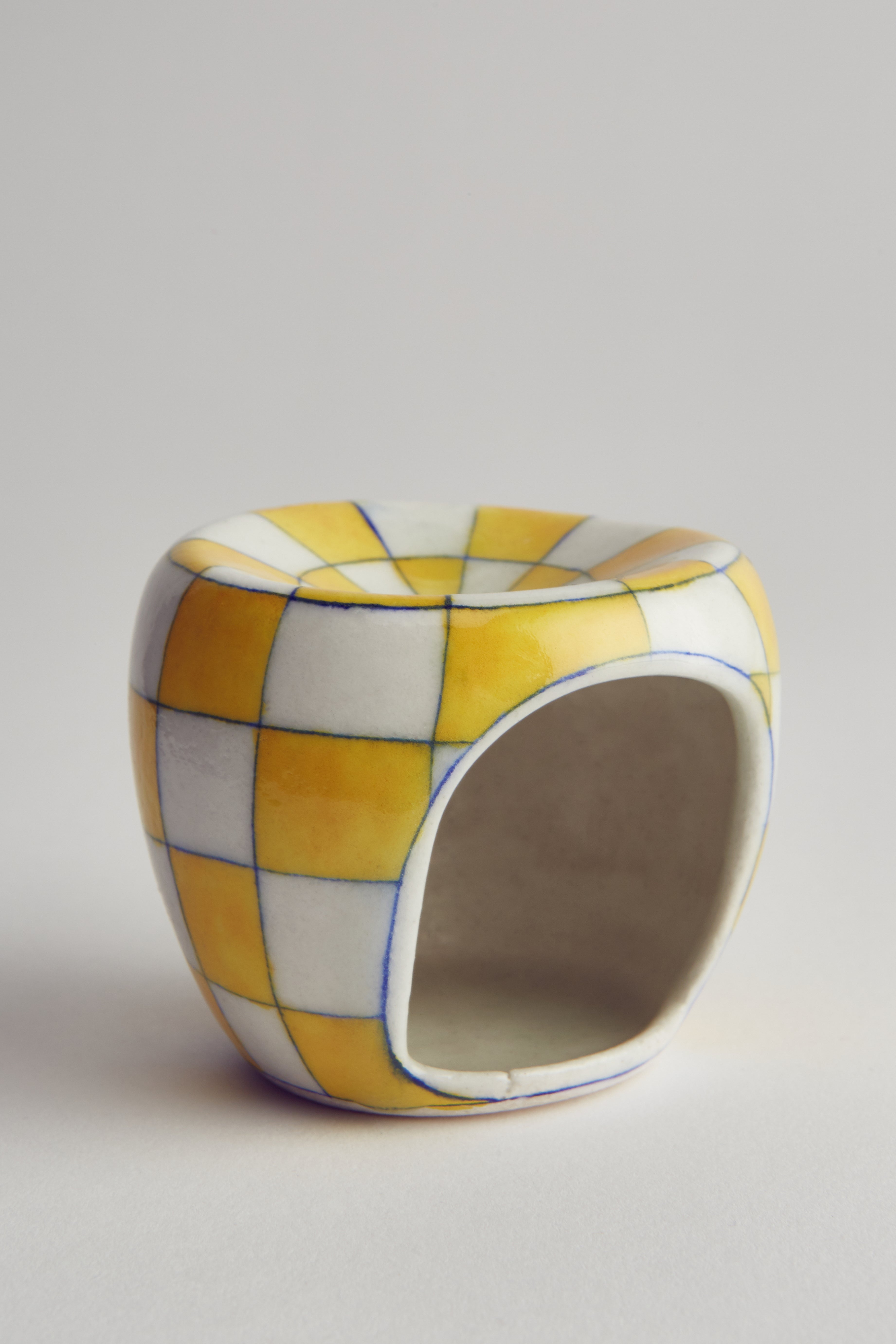 Ceramic Checkered Essential Oil Burner