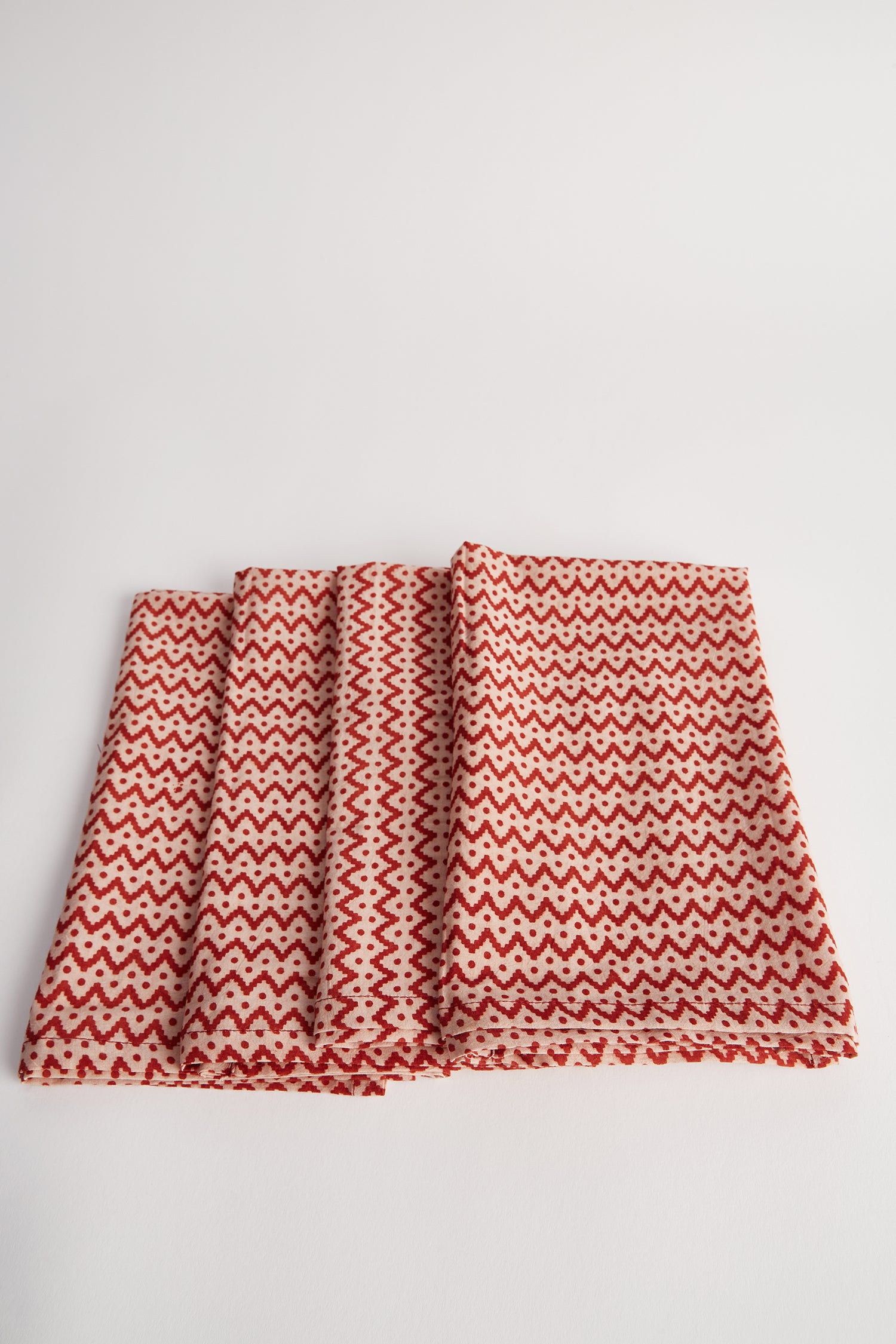Scallop Zig Zag-Polka Dot Napkins