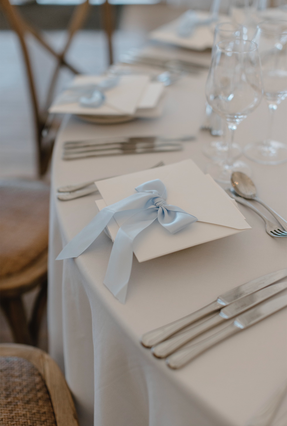 Oversized Bow Envelope