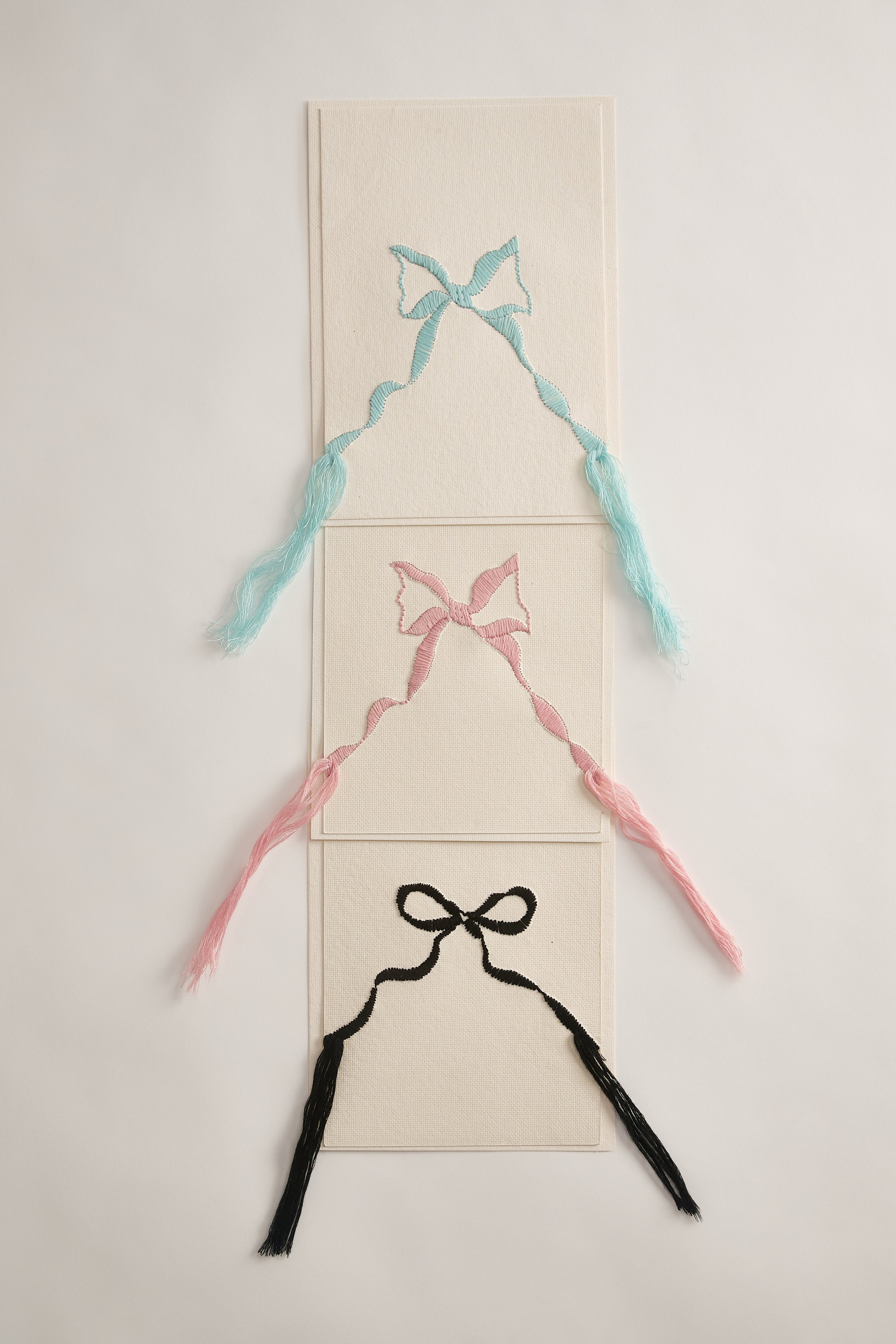 Hand Embroidered Thread Bow Card