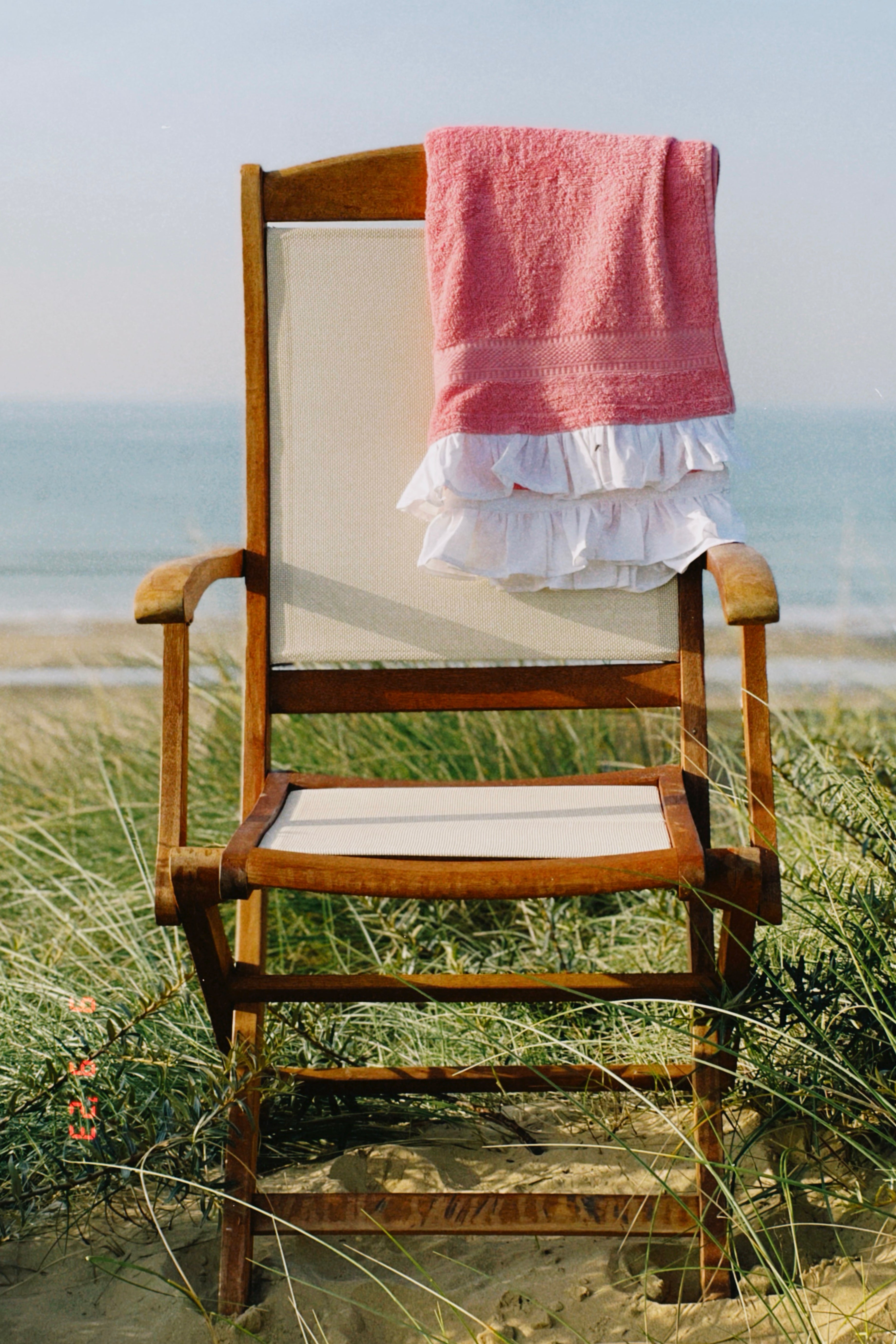 Small Beach Frill Towel