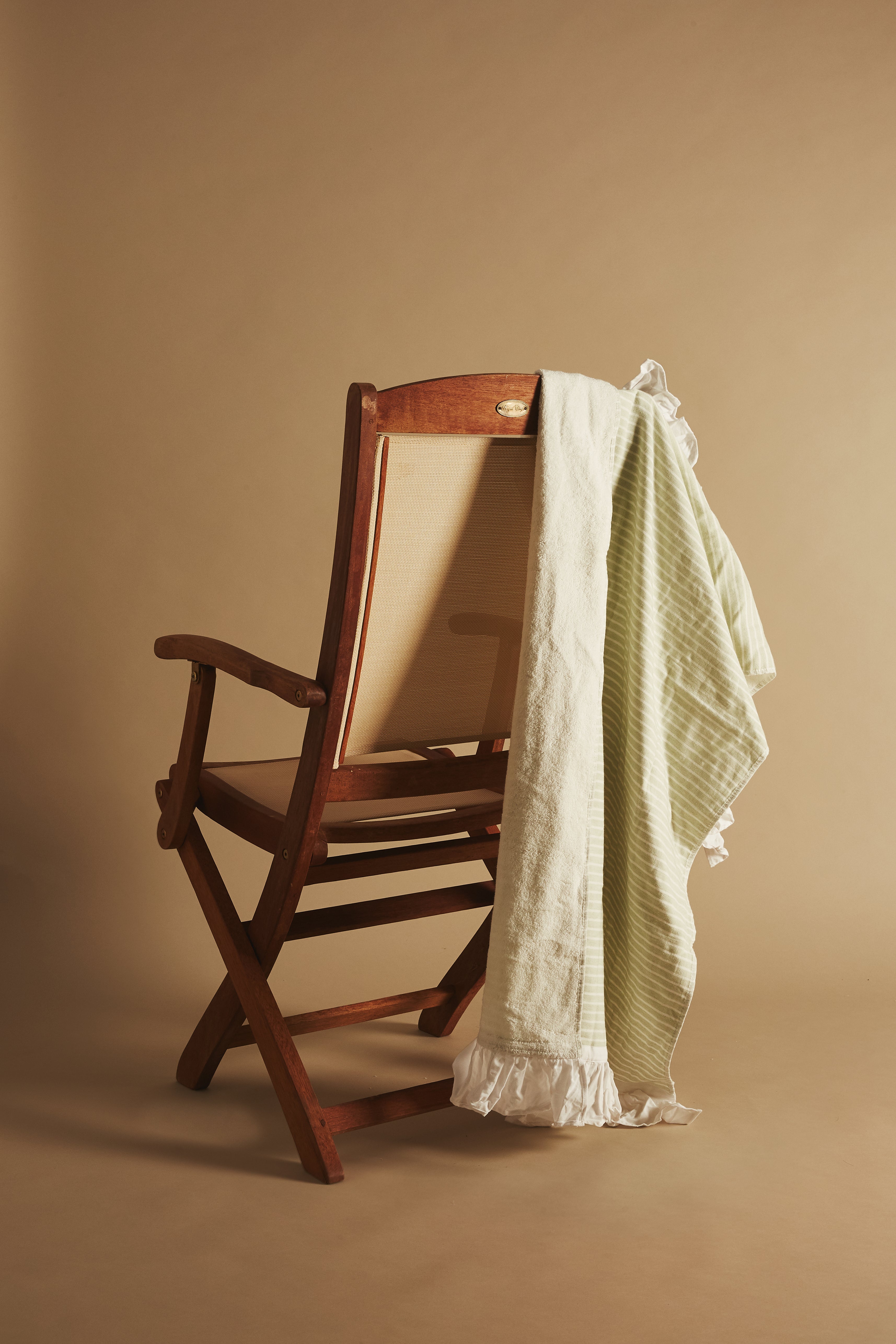 Double Material Stripe & Frill Towel